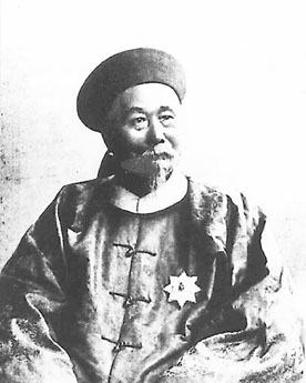 左宗棠跟李鸿章同为名臣，他们的的家产谁多？