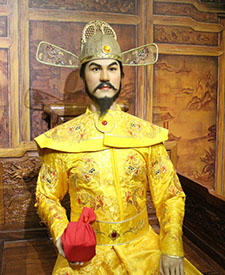 朱梓是谁？他与陈友谅之间的真的有某种关系吗？