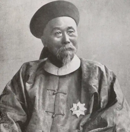 李鸿章：晚清名臣的功过评说