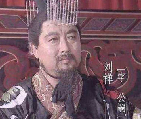 从“扶不起”到四十年国祚：刘禅的生存智慧与时代困局