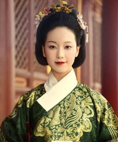 郭爱：入宫二十天皇帝驾崩，14岁才女被迫殉葬的悲剧人生