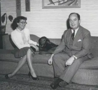 跨越学科的智慧巨匠：冯·诺依曼的传奇人生